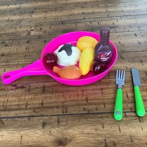 Happy Hands Food Activity bag for Littles